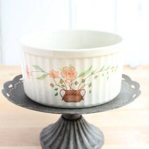 Vintage Countryside Stoneware Floral Ramekin